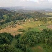 Królowa Śnieżka jeszcze zasłonięta.